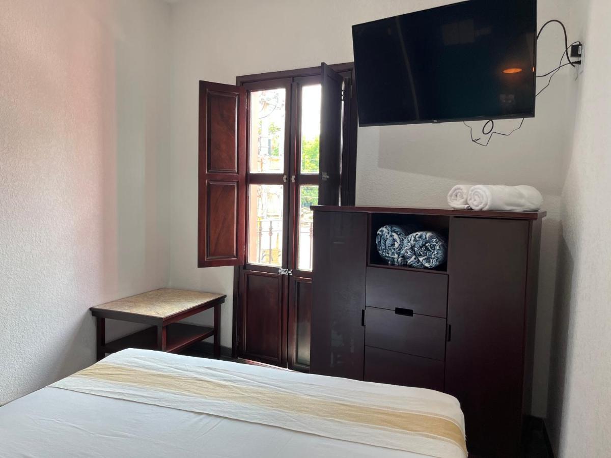 Nueve Agaves Hotel เตกีลา ภายนอก รูปภาพ